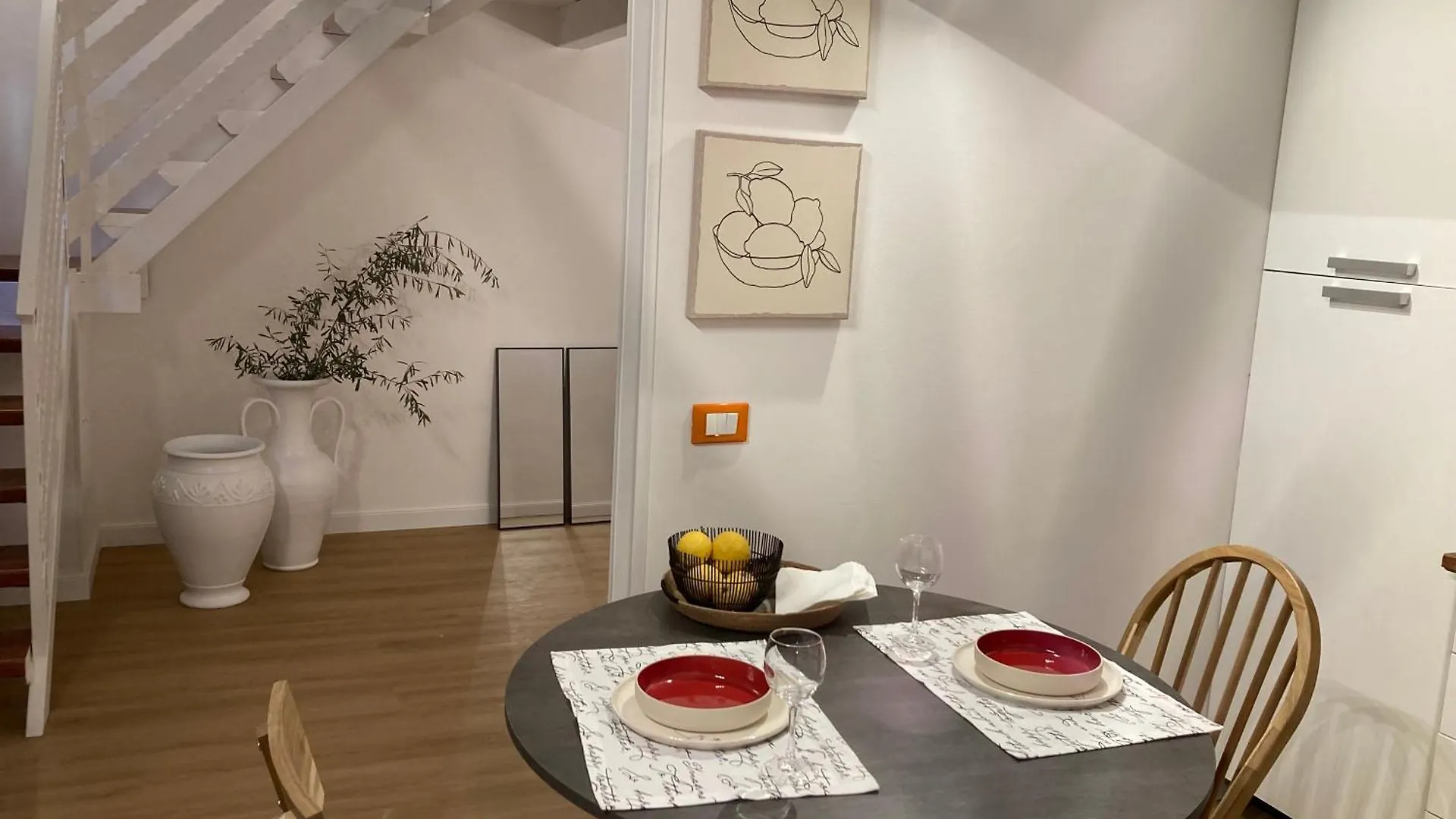Lavica Di Mezzo Apartments Catania Italia